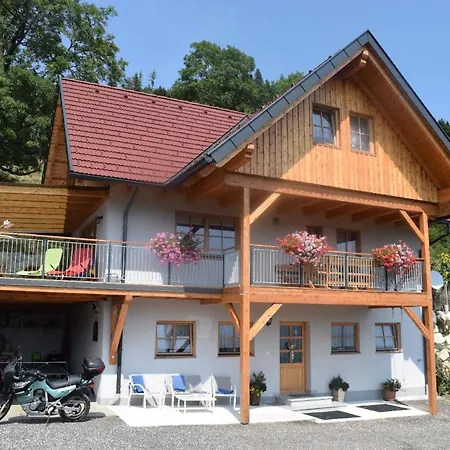 Holiday home Alm-ferienhaus Schleinzer